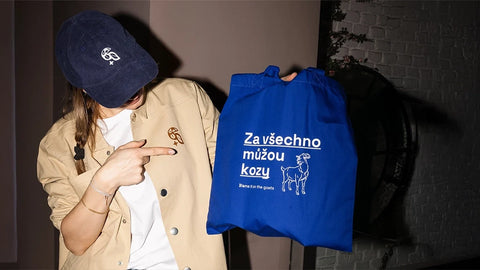 ¿ Proč "Za všechno můžou kozy"  Příběh našeho merche 🐐☕